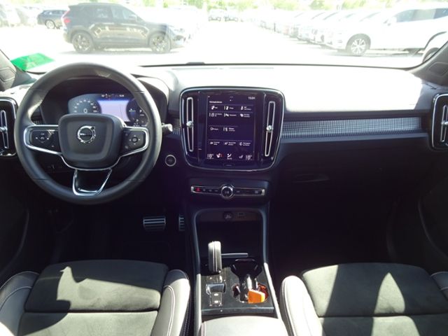 Volvo  T5 R Design Plug-In 2WD PANO Alcantara DAB