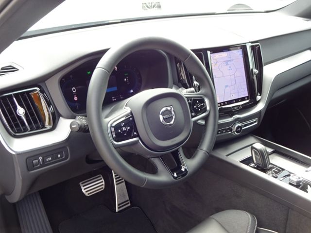Volvo  T6 R Design Plug-In AHK ACC Pano Google