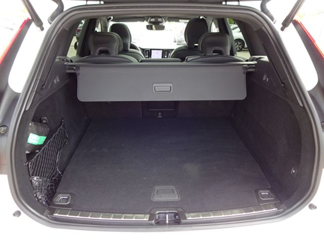 Volvo  T6 R Design Plug-In AHK ACC Pano Google
