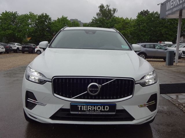 Volvo  B4 Momentum Pro AWD AHK ACC HUD 360° Google