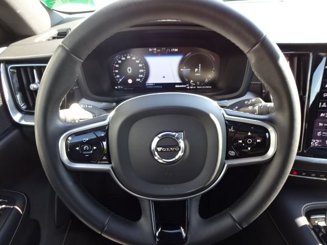 Volvo  T8 R Design Plug-In ACC 360° PANO Parkassist