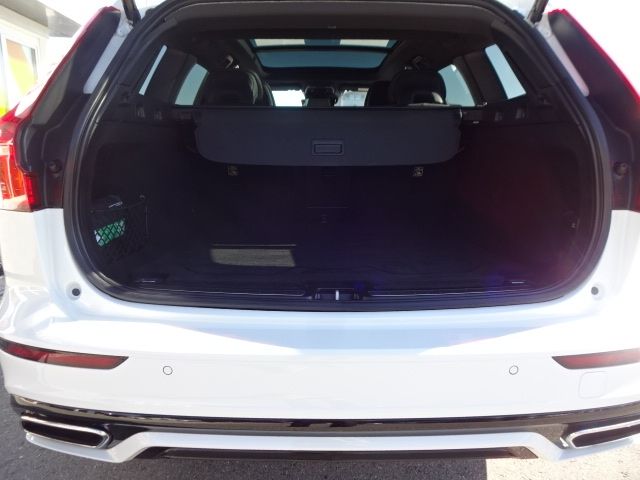 Volvo  T8 R Design Plug-In ACC 360° PANO Parkassist