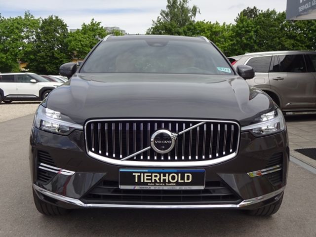 Volvo  T8 Inscription Plug-In AWD ACC B&W PANO HUD