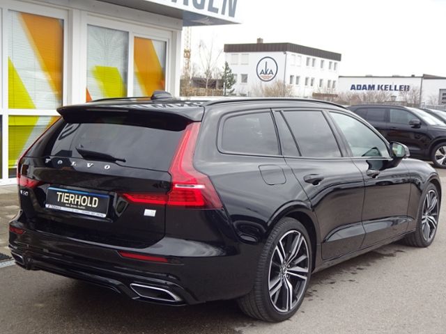 Volvo  T6 R Design Plug-In AWD ACC HUD PANO 360°