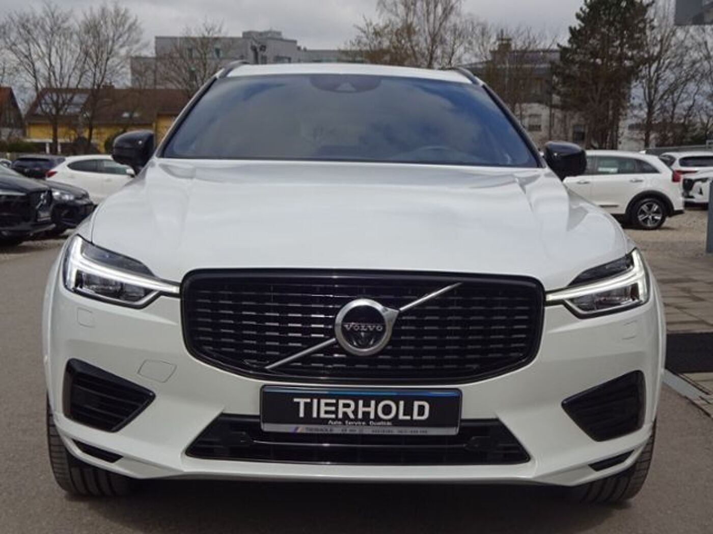 Volvo  T6 R Design Plug-In ACC HUD PANO 22' 360°