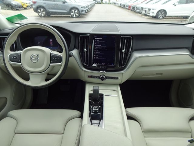 Volvo  T6 Inscription Plug-In AHK Luftfw. ACC PANO