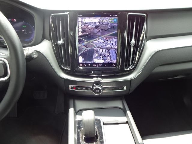 Volvo  T6 Inscription Ex. Plug-In AHK ACC HUD PANO