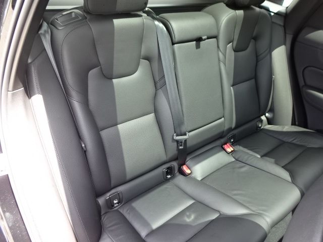 Volvo  T6 Inscription Ex. Plug-In AHK ACC HUD PANO