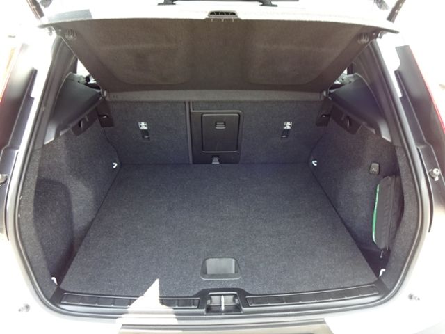 Volvo  T5 R Design Plug-In 2WD ACC PANO 360° 20'
