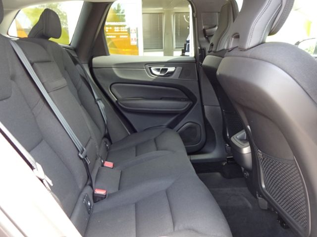 Volvo  B5 Momentum Pro AHK Standhzg ACC Google