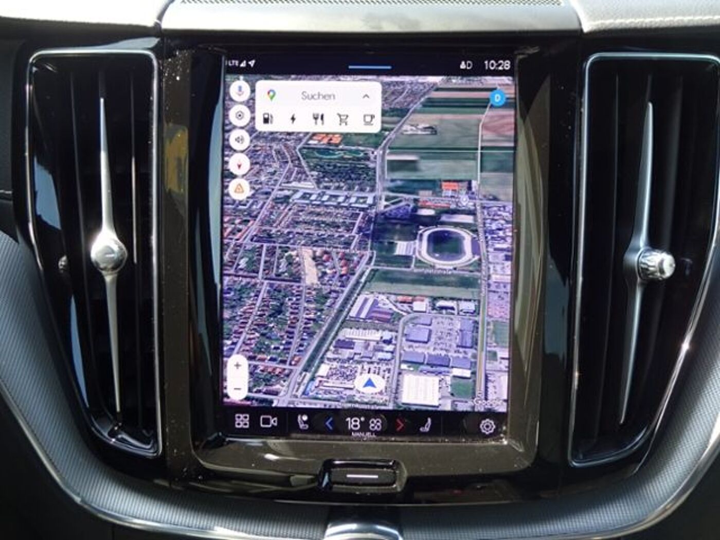 Volvo  T8 R Design Plug-In Luftfw ACC HUD PANO 360
