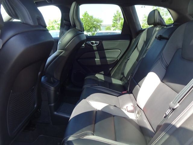 Volvo  T8 R Design Plug-In Luftfw ACC HUD PANO 360