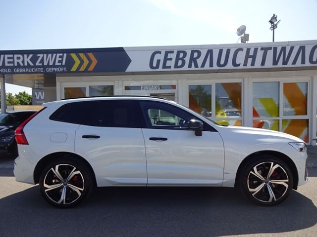 Volvo  T8 R Design Plug-In Luftfw ACC HUD PANO 360