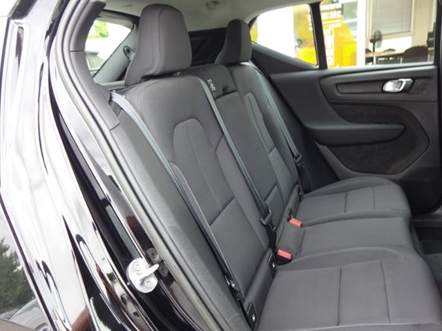 Volvo  T4 Core Plug-In 2WD Navi Kamera Tempomat