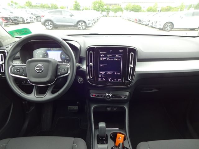 Volvo  T4 Core Plug-In 2WD Navi Kamera Tempomat