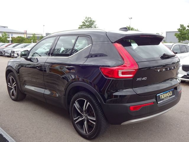 Volvo  T4 Core Plug-In 2WD Navi Kamera Tempomat