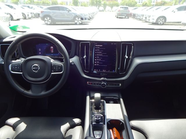 Volvo  T6 Inscription Plug-In AHK Google ACC Pano
