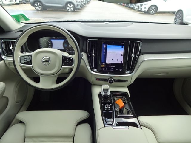 Volvo  T6 Plus Bright Plug-In AWD AHK Leder weiß