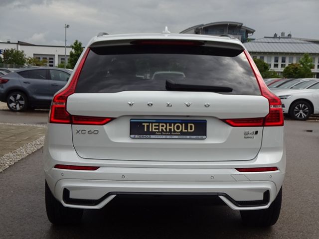 Volvo  B4 R Design ACC HUD 360° Pano Google 21'