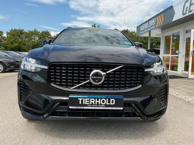 Volvo  B4 Plus Dark 2WD ACC 360° PANO Google