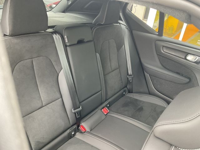Volvo  T5 Plus Dark Plug-In 2WD AHK ACC 360°