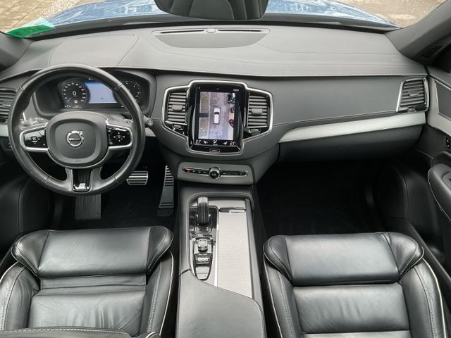 Volvo  B5 R Design AWD 7Sitzer AHK PANO ACC 360°