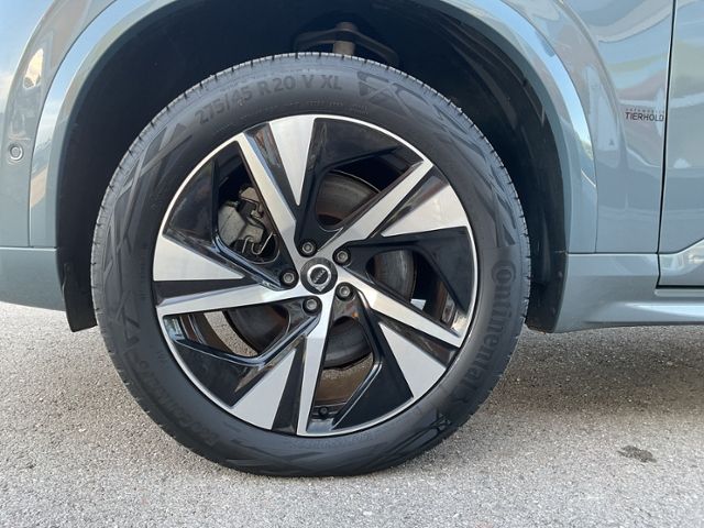 Volvo  T8 R Design Plug-In AWD 7 Sitze PANO HUD AC