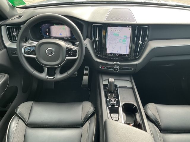 Volvo  R Design T6 GOOGLE AWD ACC 360° AHK