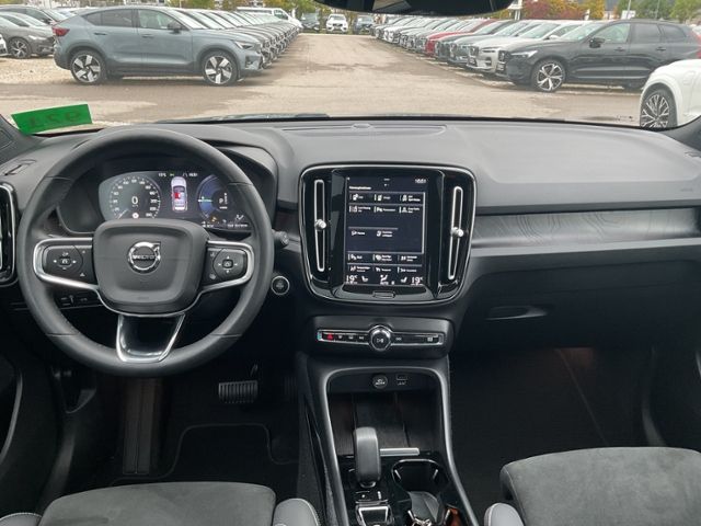 Volvo  T5 Ultimate Dark Plug-In ACC Pano 360° HK