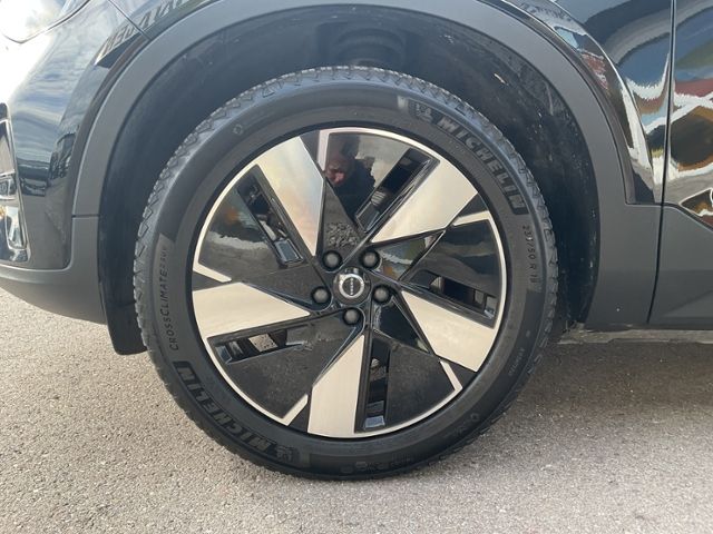 Volvo  Plus Single Ext. Range Electric 2WD AHK ACC