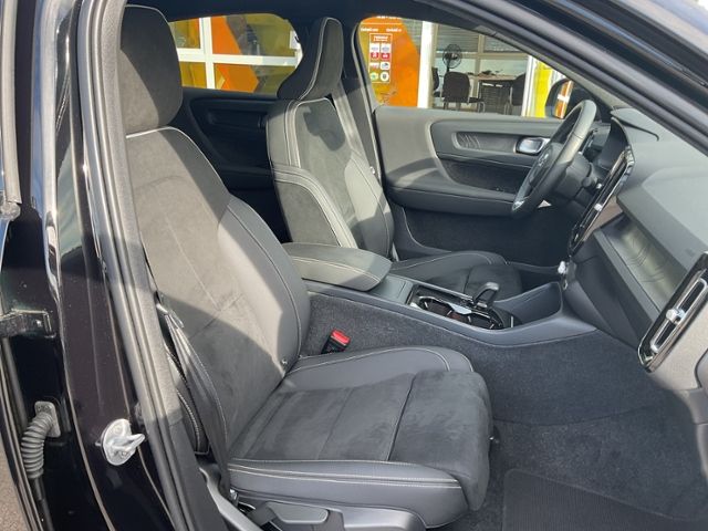 Volvo  Plus Single Ext. Range Electric 2WD AHK ACC