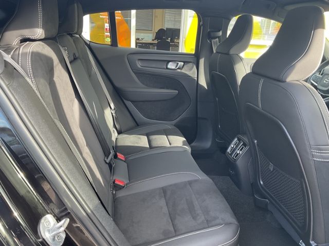 Volvo  Plus Single Ext. Range Electric 2WD AHK ACC