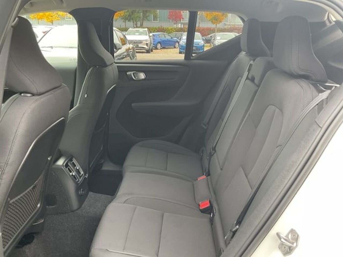 Volvo  T5 R Design Plug-In 2WD AHK BLIS 360°