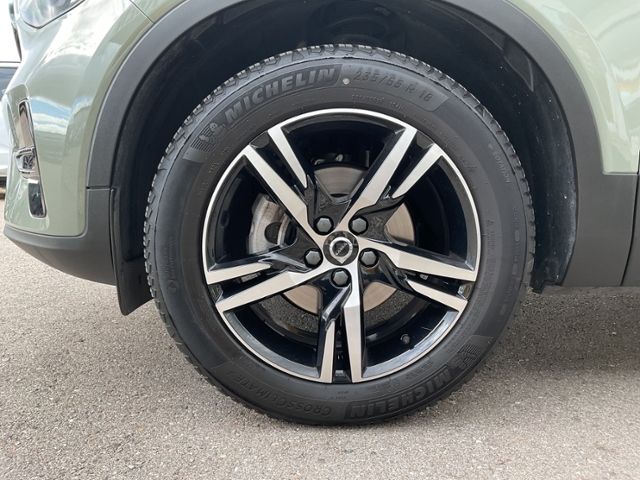 Volvo  T2 Plus Dark 2WD AT ACC Navi Kamera Memory