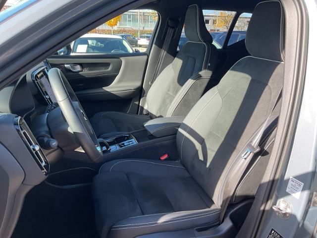 Volvo  T5 Plus Dark Plug-In AHK ACC 20' HK Memory