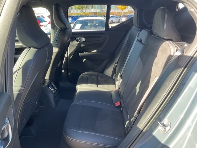 Volvo  T5 Plus Dark Plug-In AHK ACC 20' HK Memory