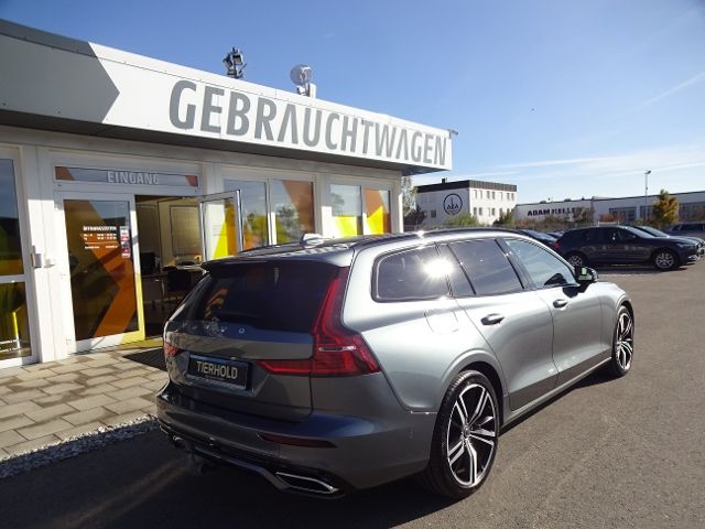 Volvo  T8 R-Design Expr. Plug-In AHK HUD Pano