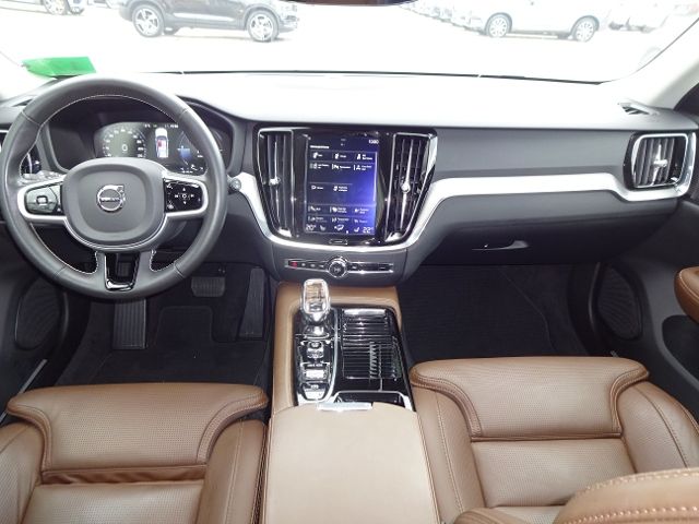 Volvo  T8 Inscription Plug-In AWD ACC AHK Standhz