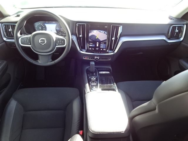 Volvo  T6 Momentum Pro Plug-In AWD AHK ACC BLIS
