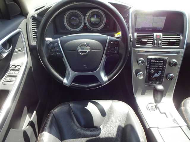 Volvo  D5 Summum AWD AT AHK ACC PANO BLIS