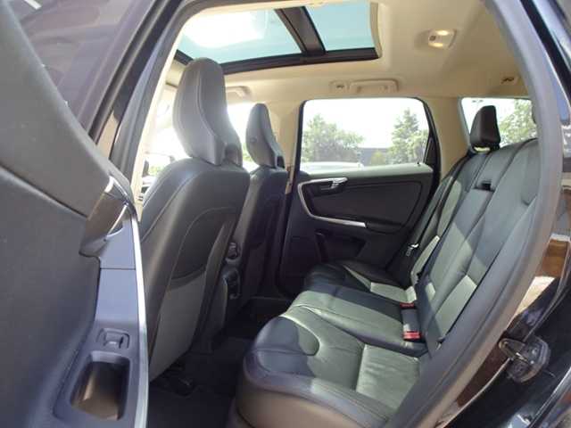 Volvo  D5 Summum AWD AT AHK ACC PANO BLIS