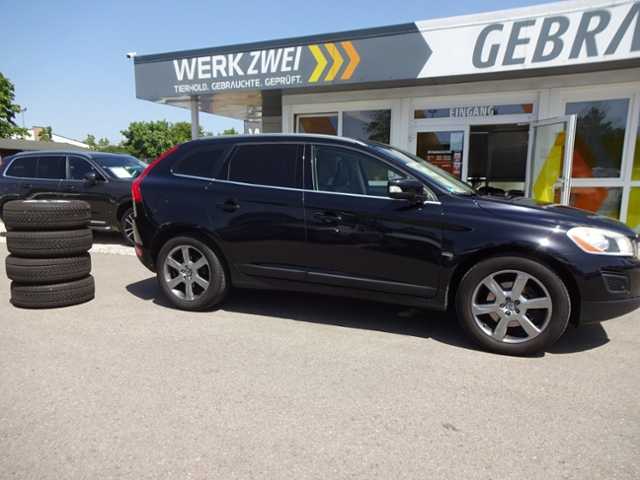 Volvo  D5 Summum AWD AT AHK ACC PANO BLIS