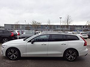 Volvo  T6 R Design Expression Plug-In AWD Standhz