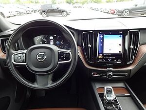 Volvo  T6 Inscription Plug-In AWD HUD ACC Luftfw P