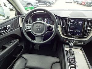 Volvo  D4 Inscription AWD AHK PANO Navi 19'