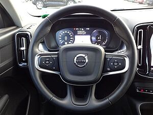 Volvo  T4 Inscription Plug-In 2WD PANO Navi 18'