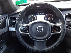 Volvo  T8 Inscription Plug-In AWD ACC HUD 360° 19'