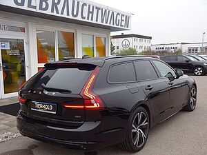 Volvo  T6 R Design Plug-In AWD ACC HUD PANO 360°