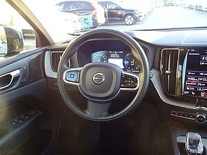 Volvo  T6 Inscription Plug-In AWD AHK ACC HUD PANO