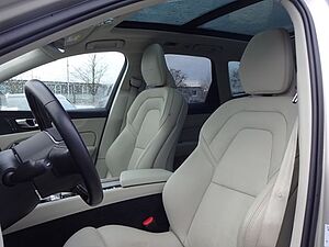 Volvo  T8 Inscription Plug-In AWD ACC 360° PANO